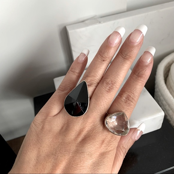 ❤️Host Pick❤️ Statement Cocktail Ring with large white teardrop stone - Picture 4 of 8